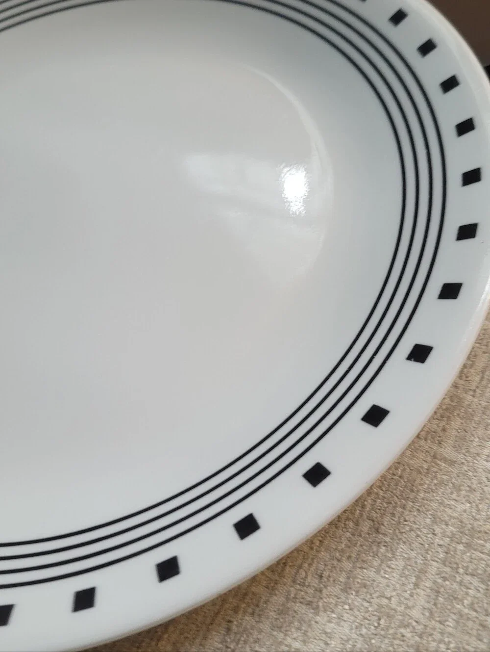 Corelle City Block White Ceramic Dinner Plate with Black Geometric Rim